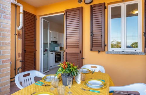 Marotta Appartement | NEW! Apt 5 min from the sea with Terrace & Parking