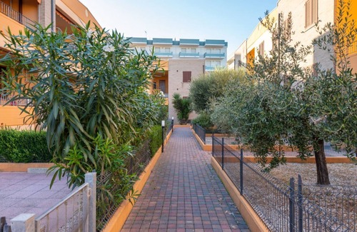 Marotta Appartement | NEW! Apt 5 min from the sea with Terrace & Parking