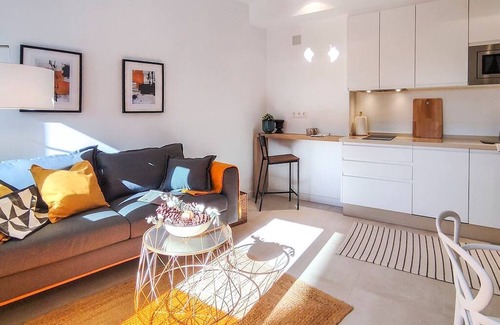 El Molinillo Appartement | New and bright in the heart of Málaga by Sharing Co.