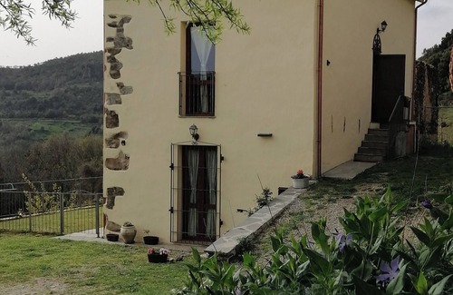 Seulo Copropriété | Nouveau grenier!La Ferula, maison super panoramique dans les montagnes-Sardaigne, Seulo