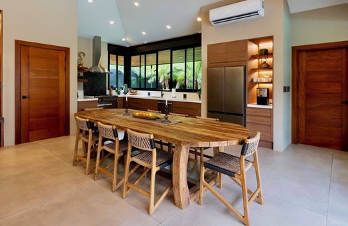 Santa Barbara Villa | NEW Balinese Inspired Luxury Villa