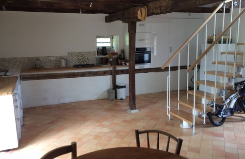 Limogne-en-Quercy Maison | NOUVEAU: conversion de grange dans un village fantastique du Lot