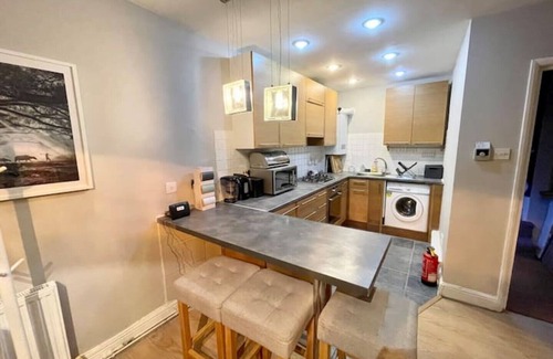 St. George's Maison | *NEW* Beautiful 2 Bed House in Central Location