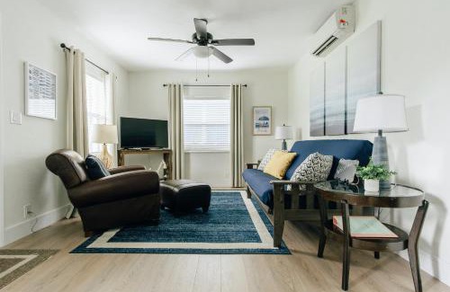 Pompano Beach Appartement | New & Blue - 2 blocks to the beach