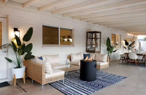 Scottsdale Estates Ten Maison | NEW Blue Agave Spacious 5BR/3BA with heated pool and casita