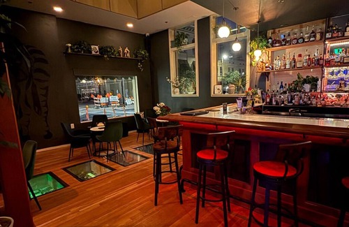 Downtown Tucson Hôtel | Strawberry Suite at the Unicorn Zebra