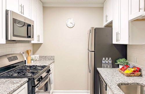 Alpharetta Appartement | New Bright 1BR Apartment near the Avalon