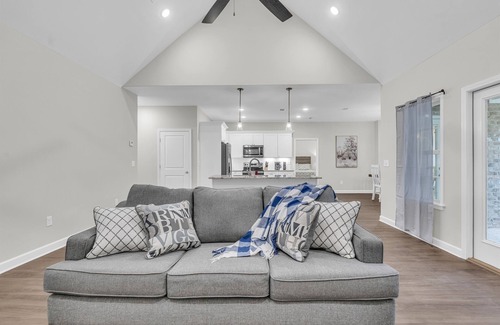 Pheba Maison | New Build | Close to MSU | Perfect for Families