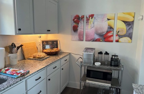 Fayetteville Maison | New Centennial Park luxury Smart Home w e-bikes