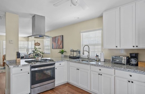 Old Town Appartement | New central SD oasis in Old Town close everything!