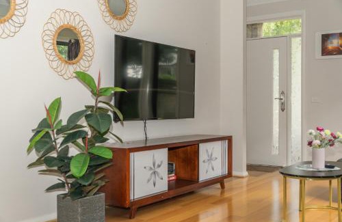 Nunawading Maison | New Comfort house near Box Hill