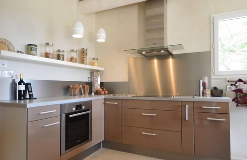 Vallabrix Maison | Maison neuve tout confort avec le charme de l'ancien, piscine 13m/3.5