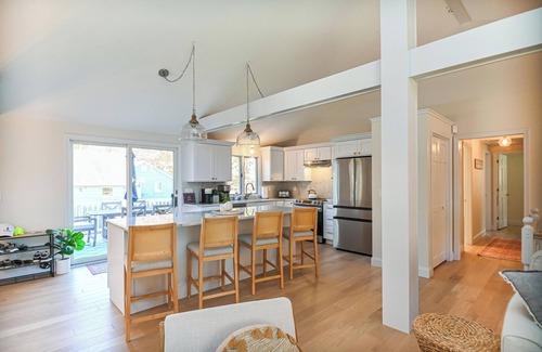 Ogunquit - Wells Maison | NEW! Completely renovated 6BR / 3BA; 8-minute walk to Moody Beach