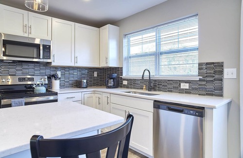 Drums Copropriété | New Condo! Minutes from Sand Springs Golf Course & Wedding/Event Venue