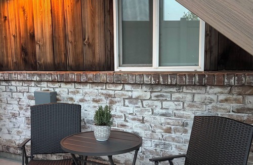 Salt Lake County Appartement | New Cozy Bluffdale Stay -Sleeps 4-Quiet, Patio, Full Kitchen, Near Freeway