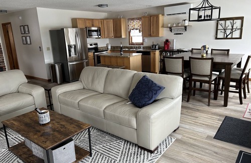 Ellicottville Maison | New deck/exterior! Quiet retreat on the hill