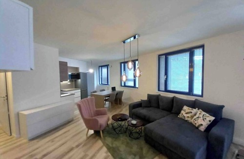 Old Town Maison | New Design Apartment With Air Conditioner