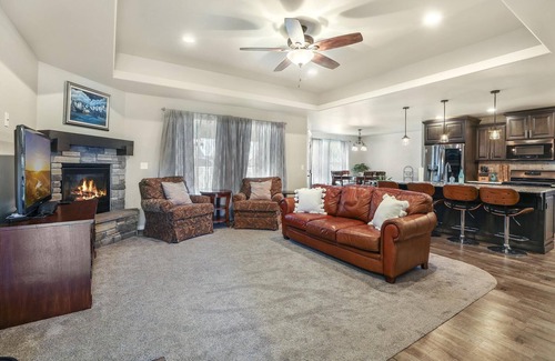 Twin Falls Maison | ✨ NEW, Desirable location in Broadmoor Subdivision