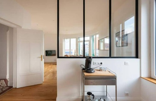 Vallieres Appartement | Neuf, Centre Ville, Double Garage, Netflix