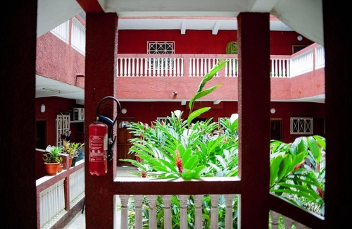 Deux Plateaux Appartement | NEW DUPLEX APARTMENT IN THE HEART OF VALLON CLOSE TO RUE DES JARDINS, ABIDJAN