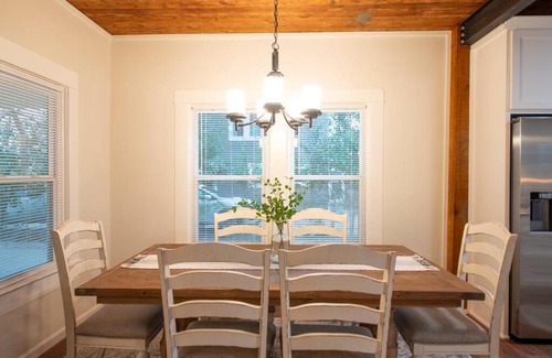 Waco Maison | NEW-Ethel Rose Cottage-5 min to Magnolia Silos