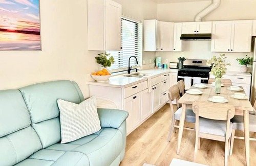 Costa Mesa Maison | NEW Executive Residence I Luxury Shopping I Beach