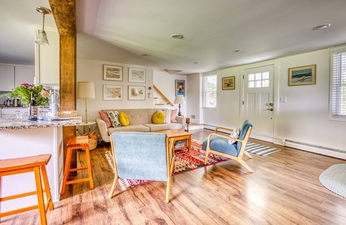 Canaan Maison | NEW! Family-Friendly Berkshire Farmhouse - Pond, Firepit & Woodburning Stove!