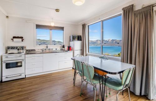 Akaroa Maison | New Farm - Akaroa Holiday Home