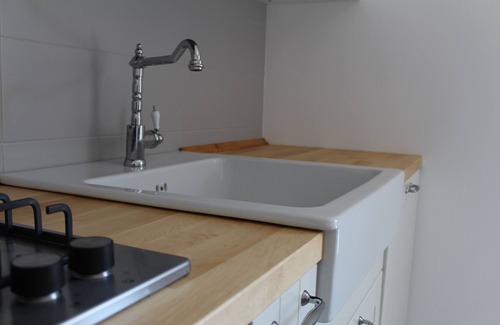 La Spezia Appartement | NEW FLAT IN A QUIET AREA WITH PROVAT PARKING LOT AND GARDEN