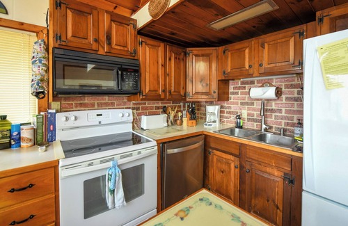 Standish Cottage | New for 2025! Frye Island Gem with Dock, Firepit, & Sandy Beach!