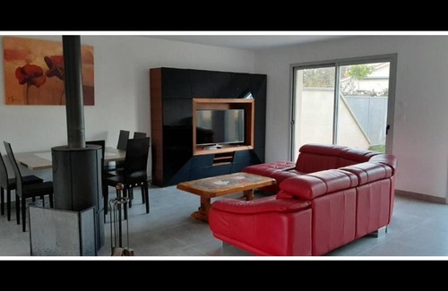 Saint-Symphorien-sur-Coise Maison | Villa neuve dans les monts du lyonnais