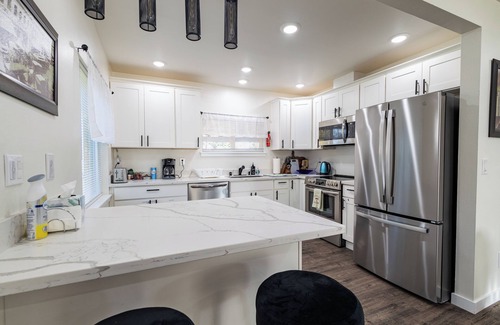 Normandy Park Maison | New Full Remodel Normandy Park