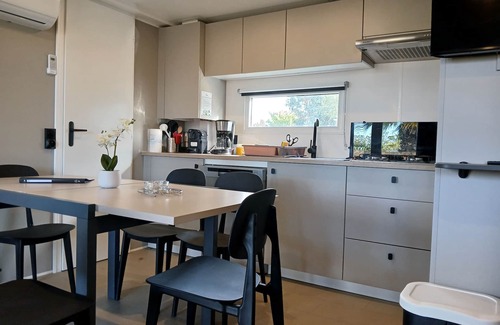 Saint-Hippolyte Maison | Mobilhome neuf tout équipé (homair). 3 ch 6 couchages. Torreilles plage