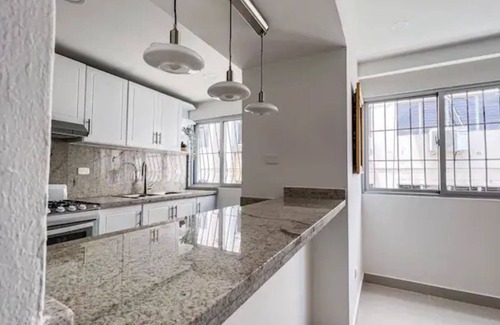 Yolanda Morales Copropriété | New fully-renovated 3 bedroom apt in Piantini