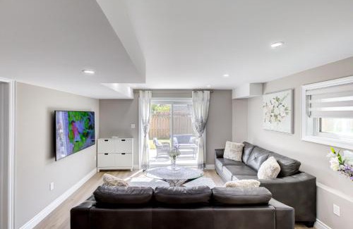 Waterloo Appartement | New Furnished 1bedroom basement