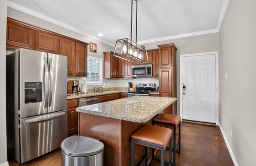 College Station Maison | NEW! Game Day Getaway Near Texas A&M