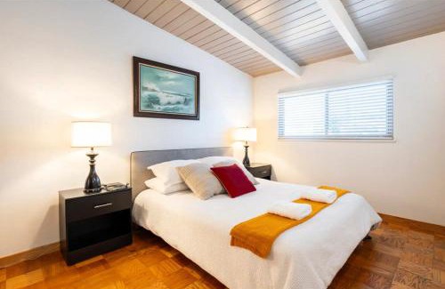 Tennyson - Alquire Maison | New Gateway to SFO - King Bed - BART 10 min walk