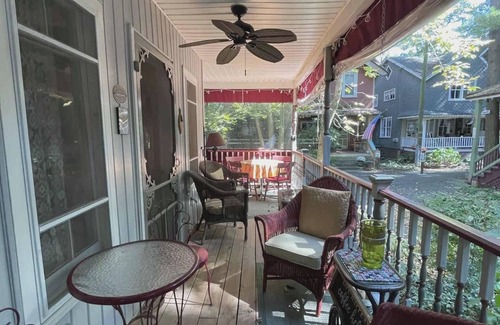 Mount Gretna Heights Cottage | NEW! Getaway Day Cottage