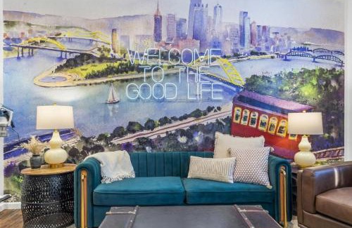 South Oakland Maison | NEW Gorgeous 4bd near universities Hot tub Games