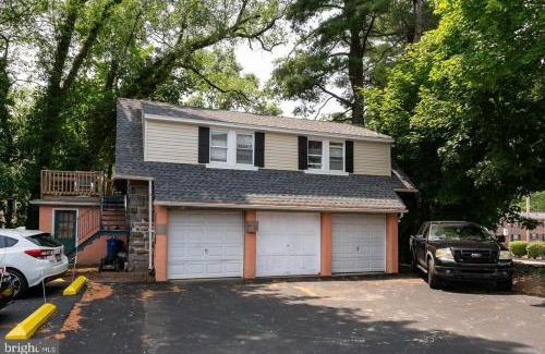 Bryn Mawr Appartement | New! Ground-level 2b2b In Bryn Mawr W Parking!