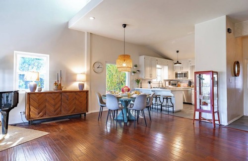 South Park Maison | New!! Heaven's Hideaway w/ SPECTACULAR Pool and Views