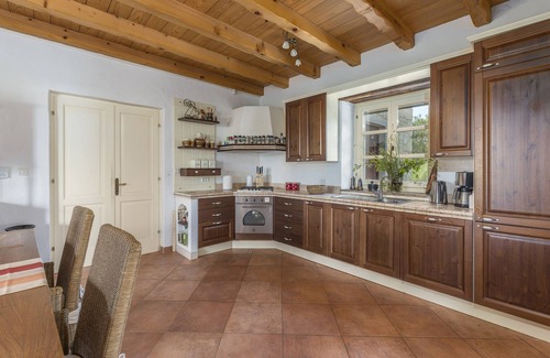 Buzet Villa | Villa neuve en pierre de haute qualité avec vue panoramique - OFFRES DE DERNIÈRE MINUTE!