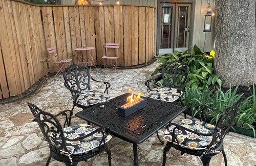 Salado Maison | Armstrong-Adams Guest House