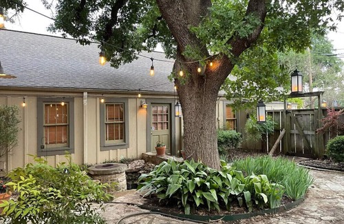 Salado Maison | Armstrong-Adams Guest House