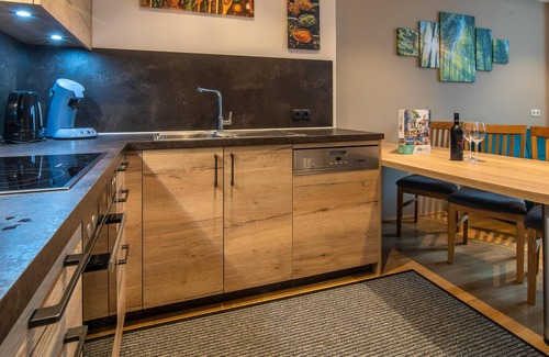 Inzing Appartement | Nouvel appartement confortable dans au calme et central