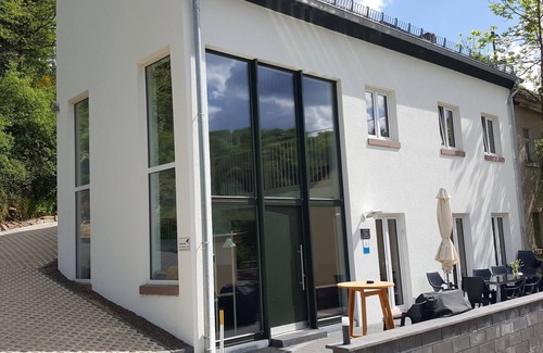 Zweifelscheid Maison | Nouvelle maison de vacances Eifel-Atrium dans le sud du pays rocheux de l'Eifel