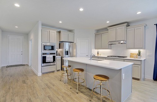 Argyle Maison | New home, Argyle TX, 4 Bd rooms, 5 bds, 3 Bathrooms, Office, Gameroom, Sleeps 11
