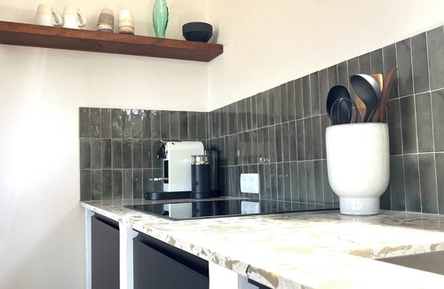 Santa Rosa Appartement | New home, Private pool, Tropical garden, BBQ & Air conditioning, Close to beach & town