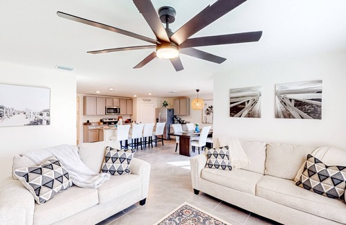 Spring Hill Maison | New home with large yard, covered patio, grill, central AC, & W/D