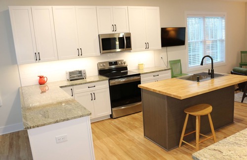 Milton Autre | New House. Historic Milton DE. Dogfish Head Brewery and Beaches.